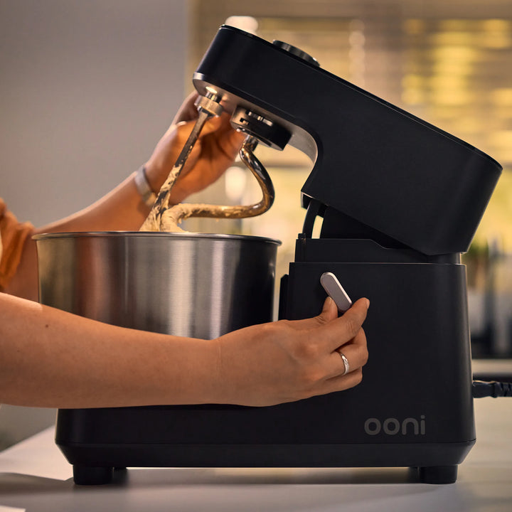 Ooni Halo Core Spiral-Knetmaschine - Foundry Black